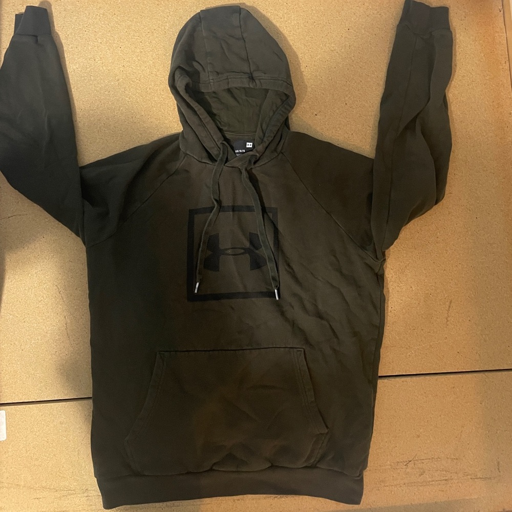 UNDER ARMOR HOODIE
